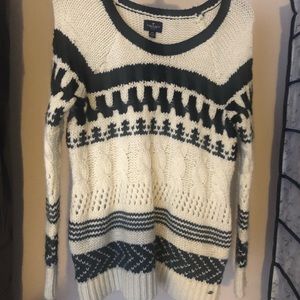 American Eagle Chunky Sweater